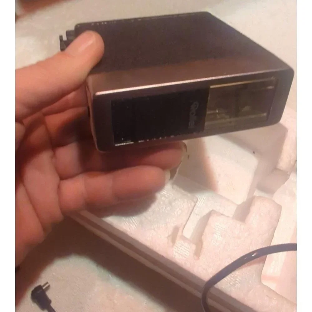 Vintage Rollei E19C Electronic Flash Unit with Charger & Sync Cable